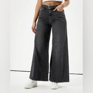 American Eagle Jeans washed Black Super High-Rise Ultra Wide Leg Strigid Denim
